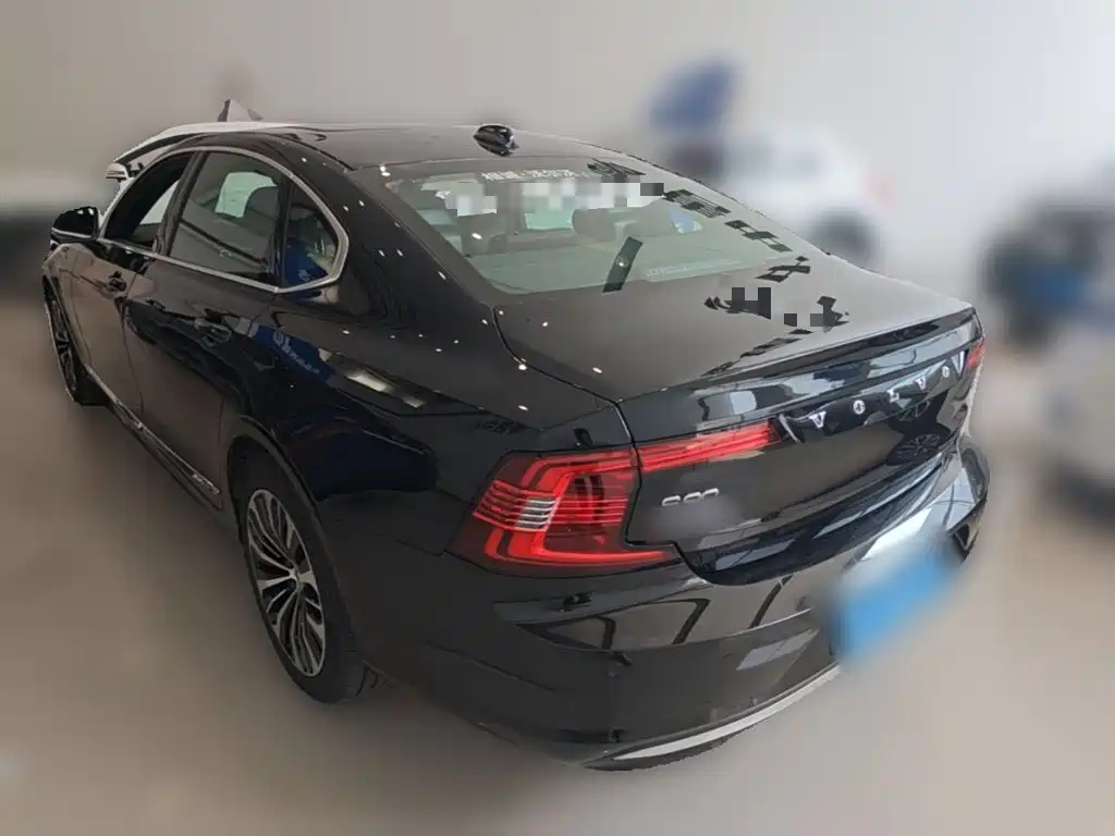 Volvo S90 2024 — фото 9