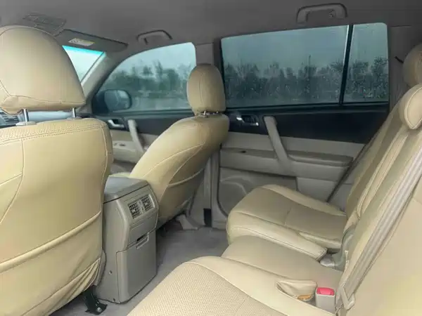 Toyota Highlander 2015