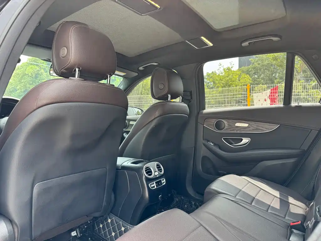 Mercedes-Benz GLC 2021