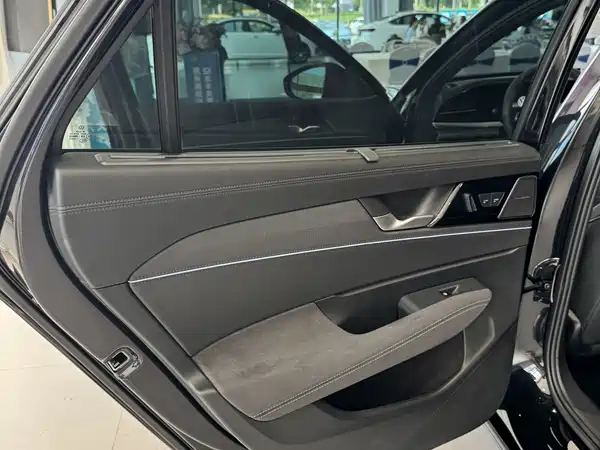 Volkswagen Passat 2025