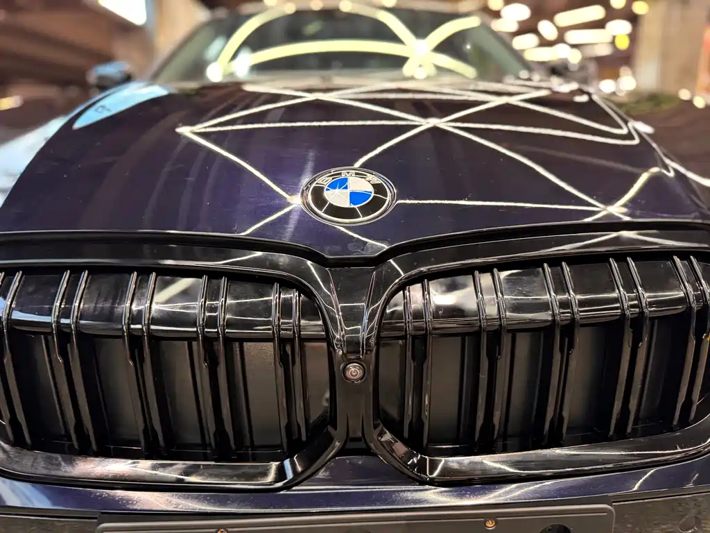 BMW 3 Series 2023 — фото 11