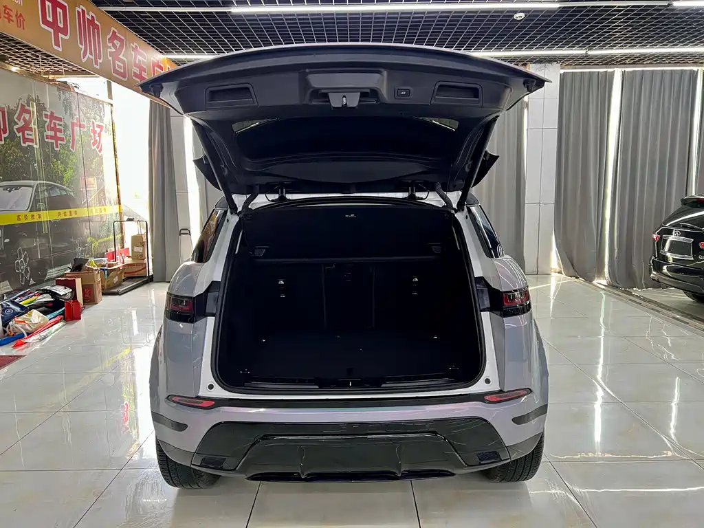 Land Rover Evoque 2020 — фото 8