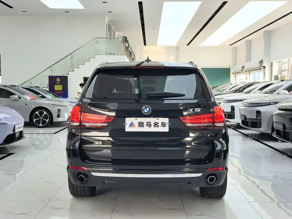 BMW X5 2018 — фото 14