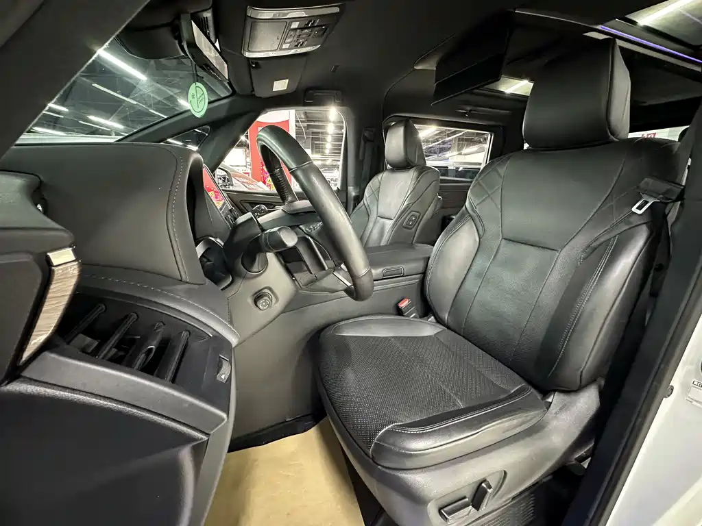 Toyota Vellfire 2024 — фото 40