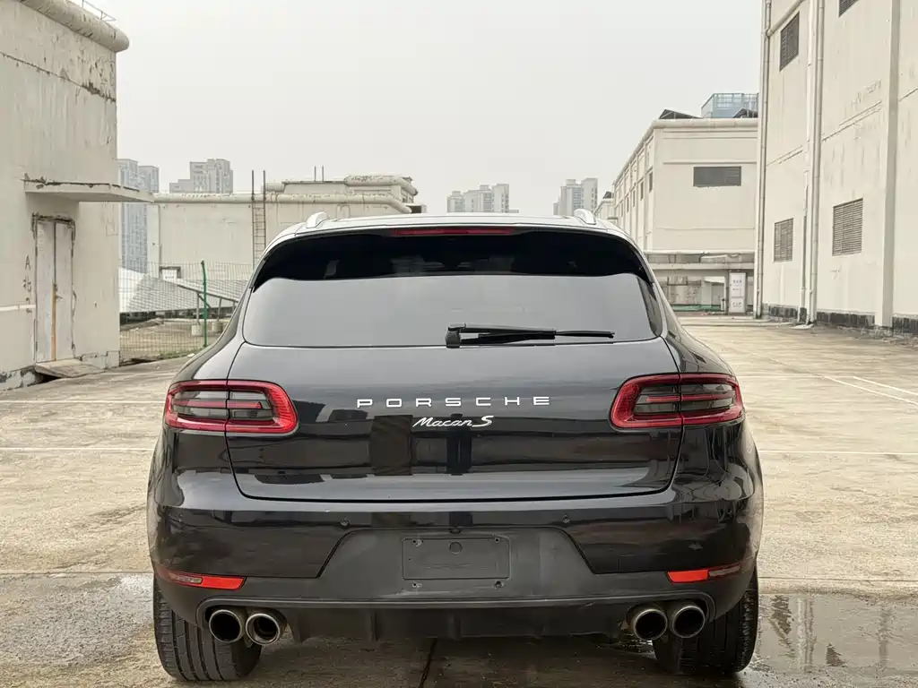 Porsche Macan 2014