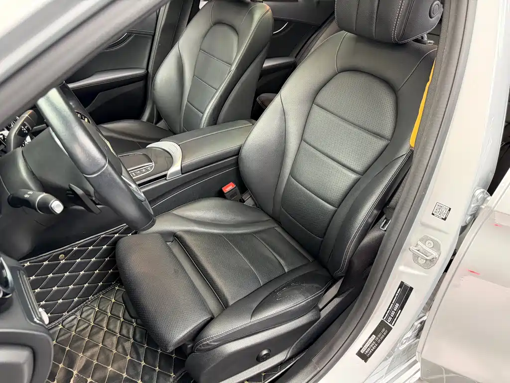 Mercedes-Benz C-Class 2019 — фото 8