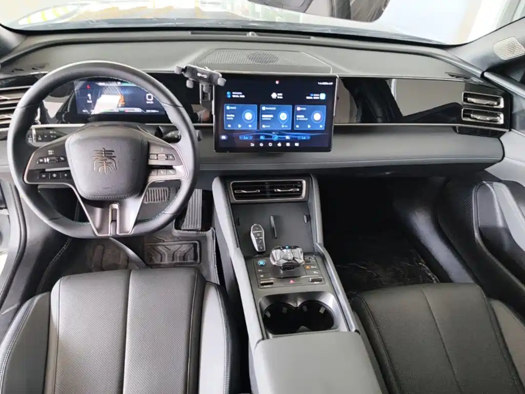 BYD Qin L 2025 — фото 10