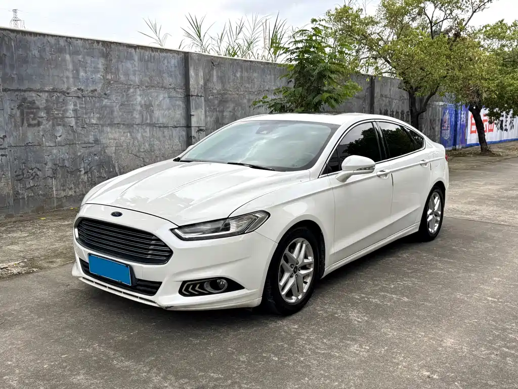 Ford Mondeo 2016 — фото 1