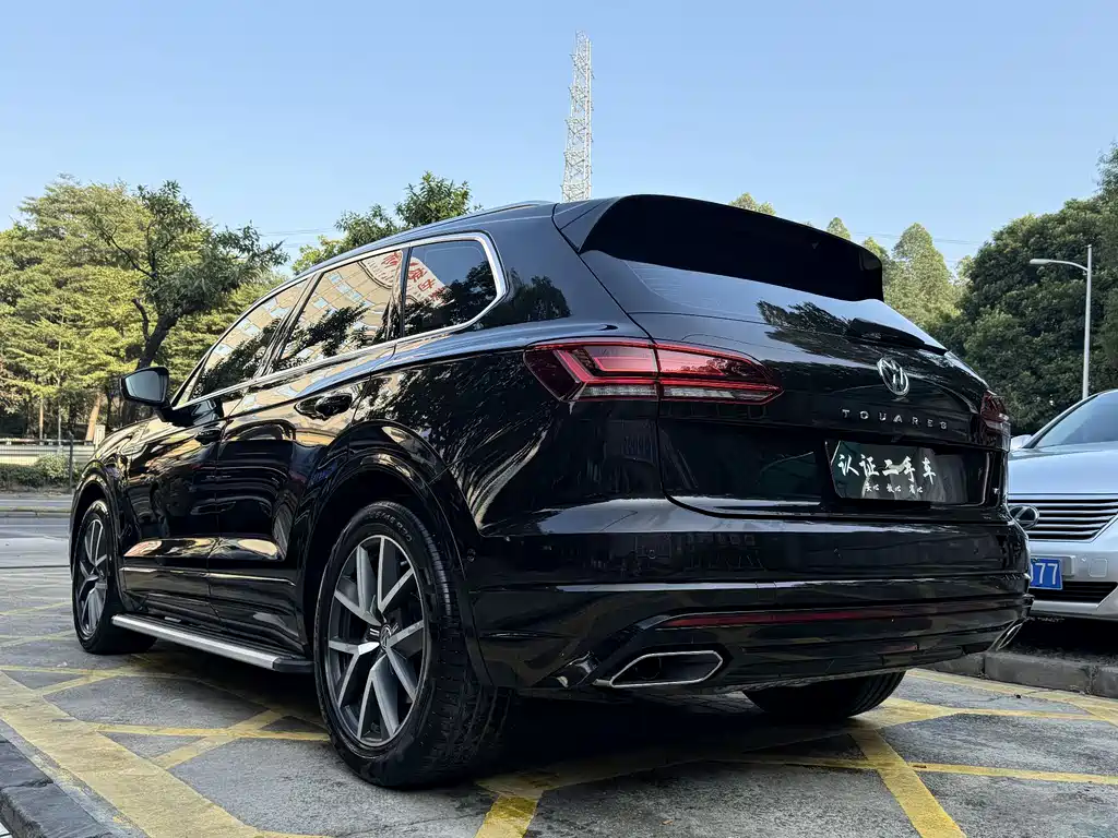 Volkswagen Touareg 2020 — фото 4
