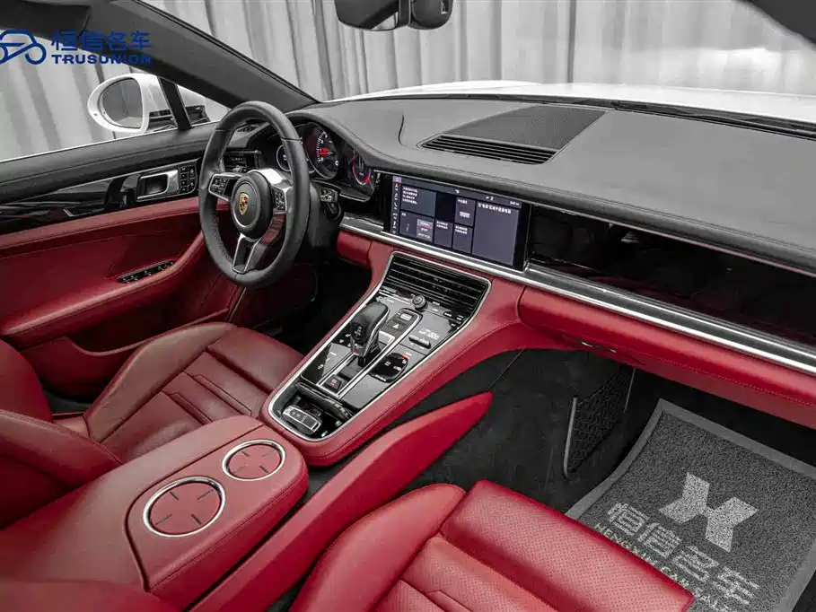 Porsche Panamera 2019 — фото 13