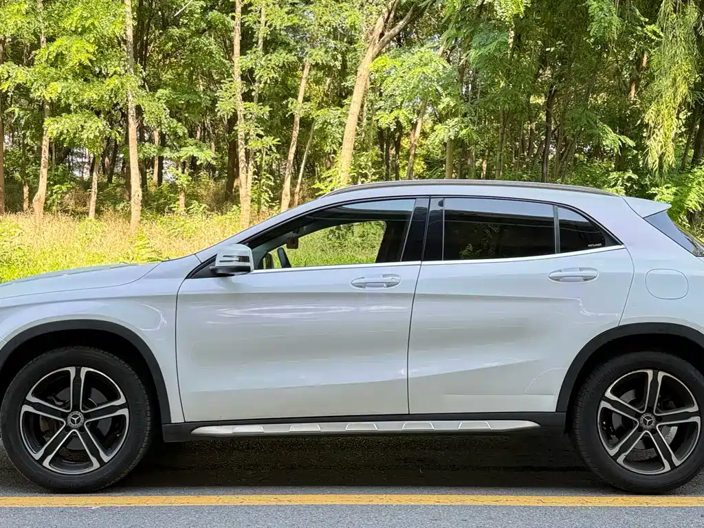 Mercedes-Benz GLA 2018 — фото 2