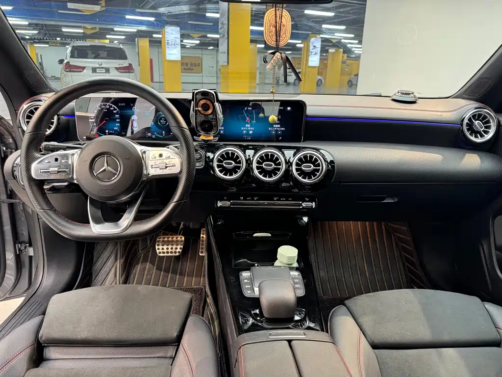 Mercedes-Benz CLA 2020 — фото 6