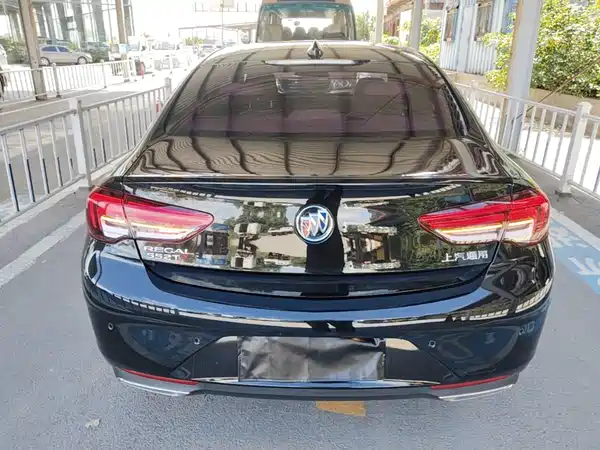 Buick Regal 2020