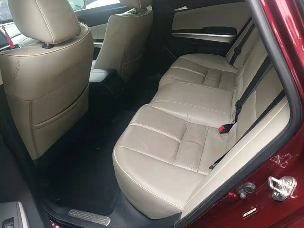 Honda Crosstour 2014 — фото 17