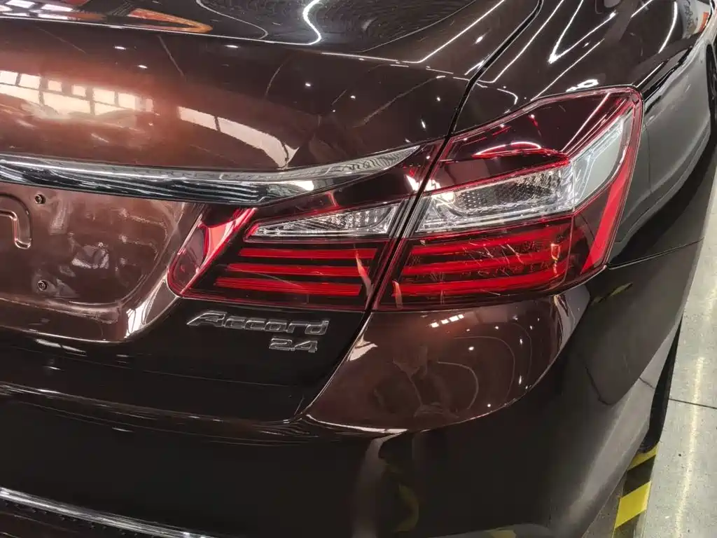 Honda Accord 2016 — фото 17