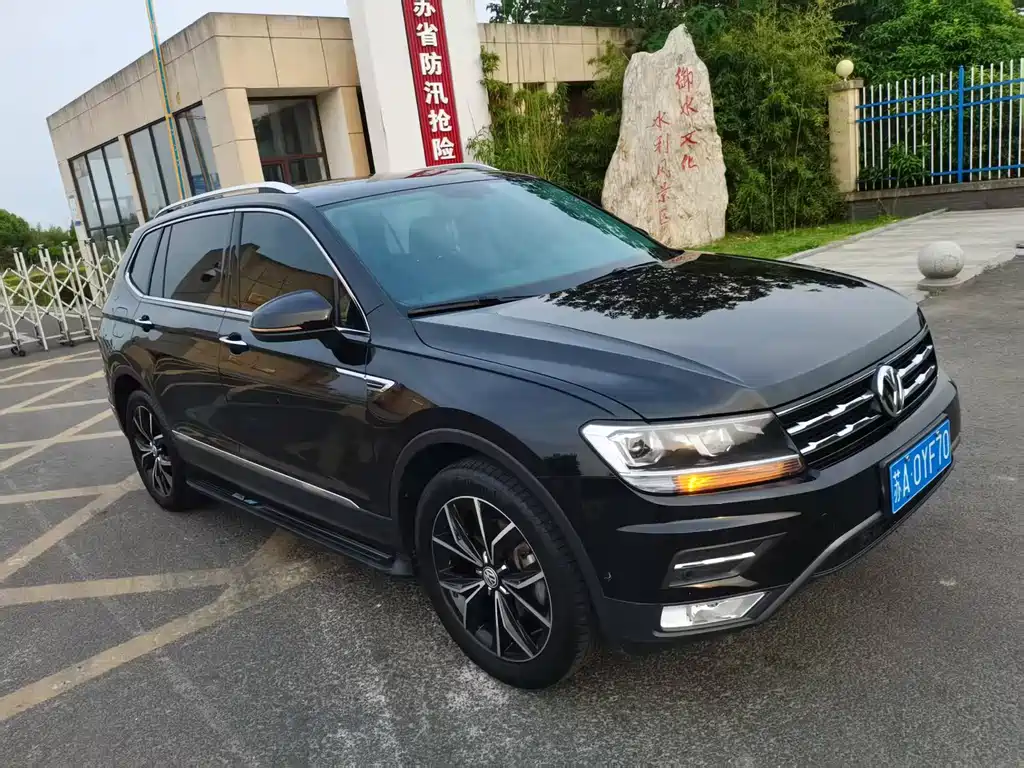 Volkswagen Tiguan L 2019 — фото 3