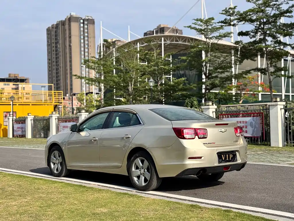 Chevrolet Malibu 2015 — фото 16