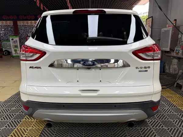 Ford Kuga 2013