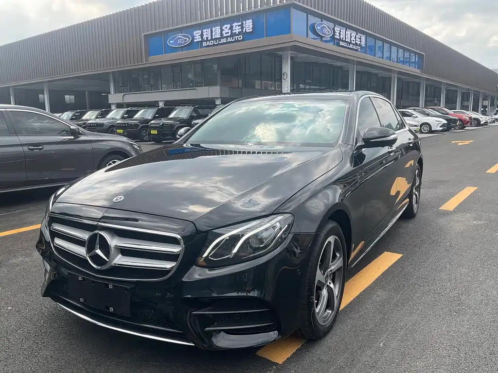 Mercedes-Benz E-Class 2019 — фото 1