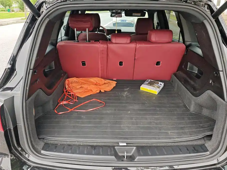 Mercedes-Benz GLB 2024
