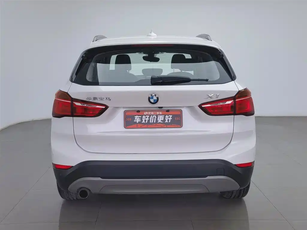 BMW X1 2016 — фото 4