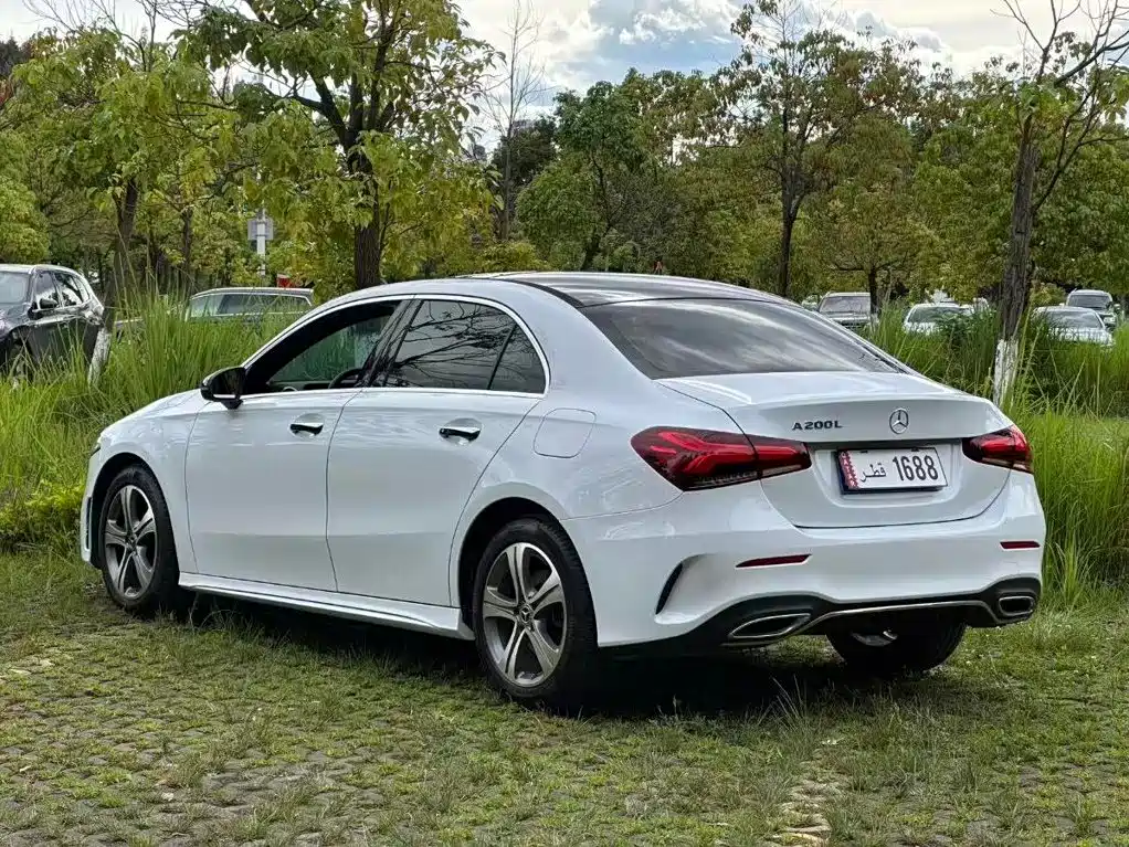 Mercedes-Benz A-Class 2019 — фото 7