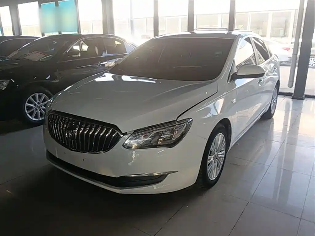 Buick Excelle 2017 — фото 2