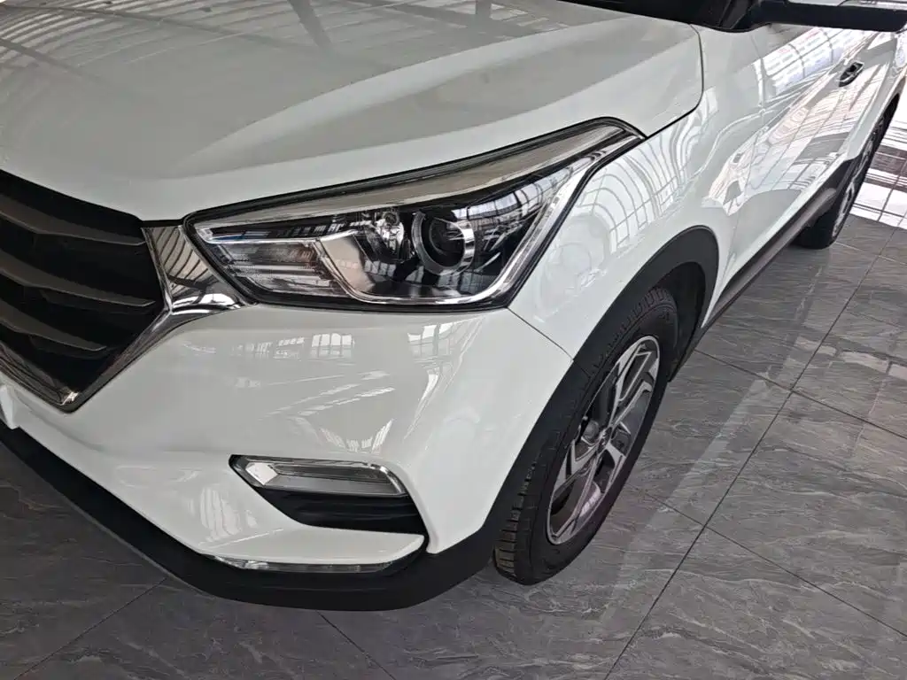 Hyundai ix25 2019 — фото 24