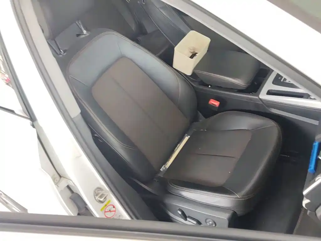 Audi Q5L 2018 — фото 25