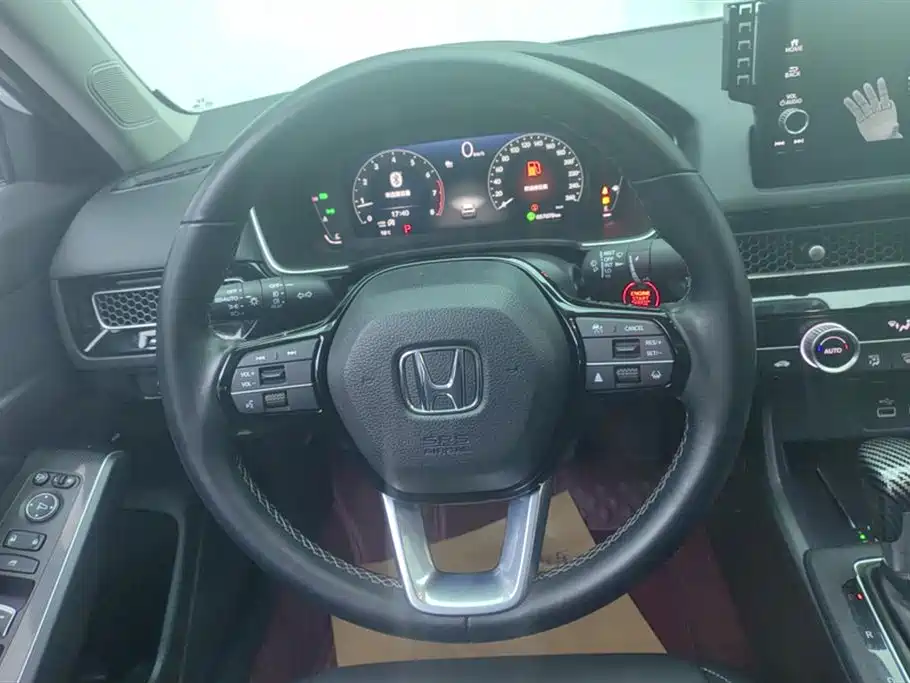 Honda Civic 2024 — фото 15