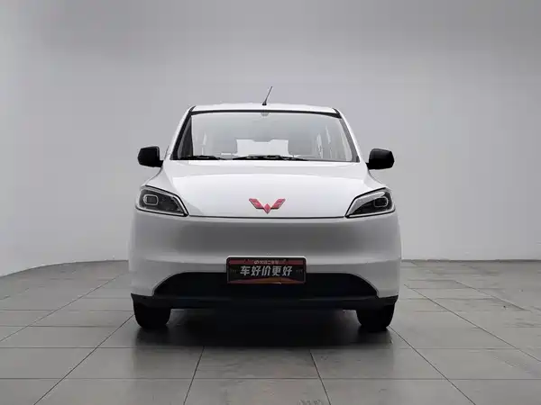 Wuling Hongguang New Energy 2025