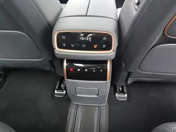 Dongfeng e008 2024