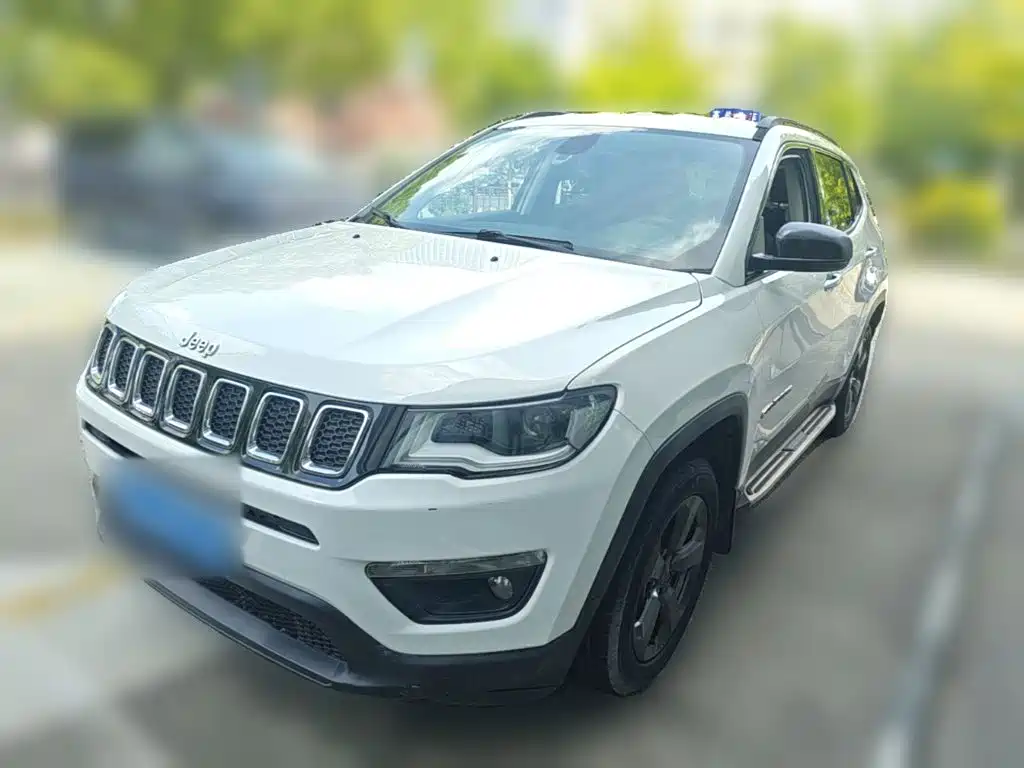 Jeep Compass 2017 — фото 2