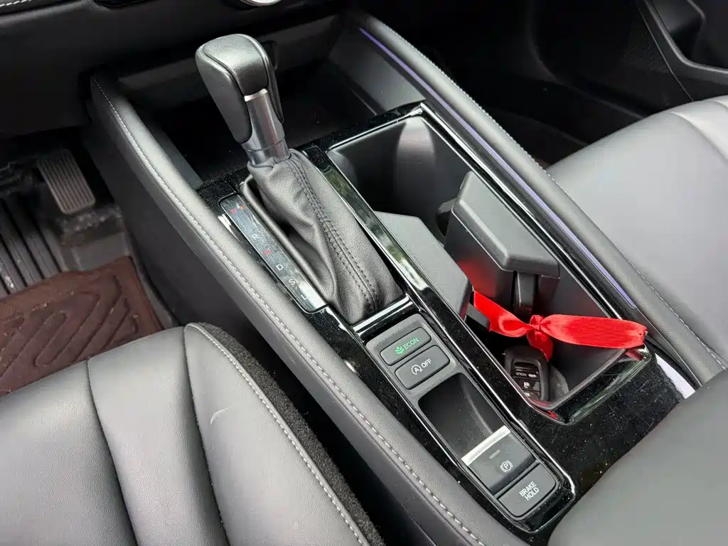 Honda Accord 2023 — фото 9