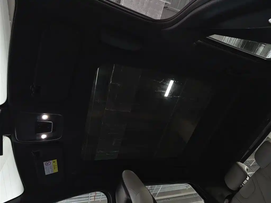 BYD Dolphin 2022 — фото 14