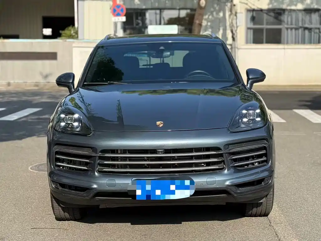 Porsche Cayenne 2018 — фото 2