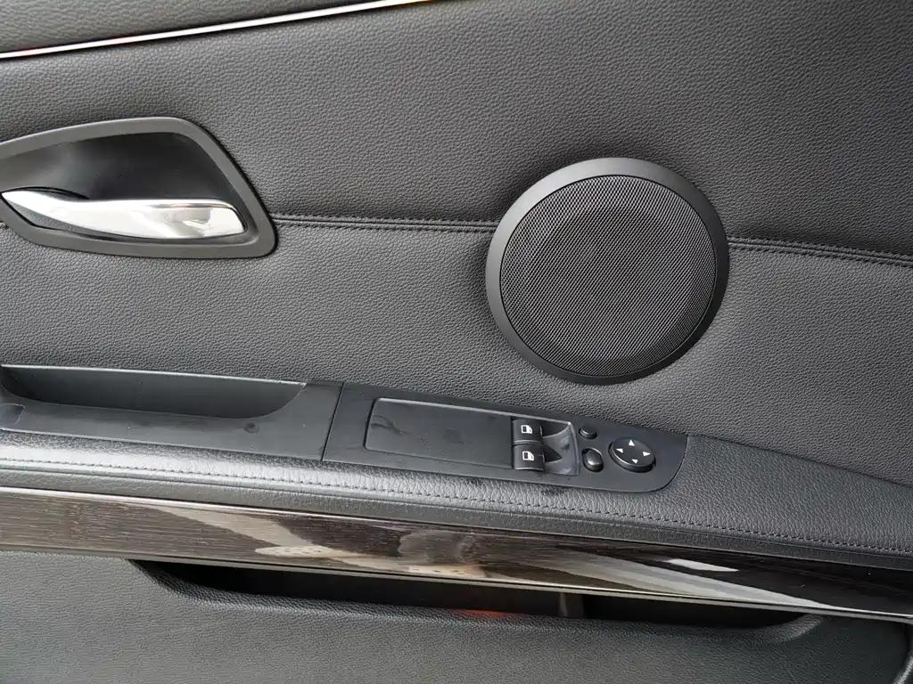 BMW 3 Series 2013 — фото 20
