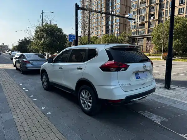 Nissan X-Trail 2021