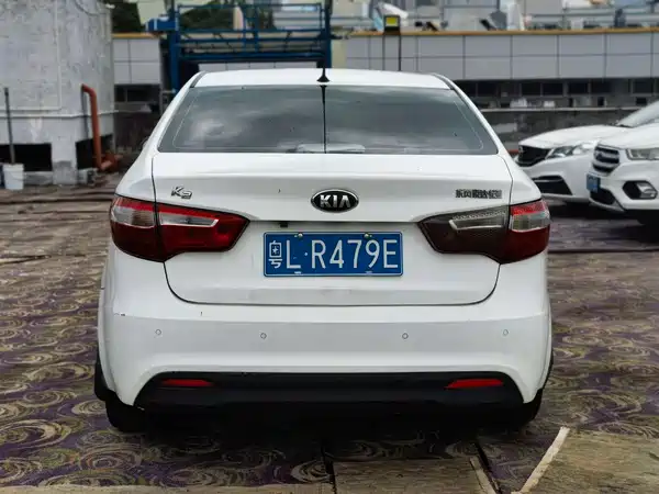 Kia K2 2014