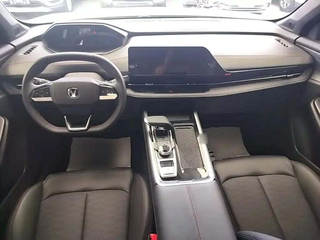 Changan CS55PLUS 2024 — фото 10