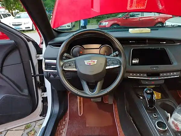 Cadillac XT4 2022