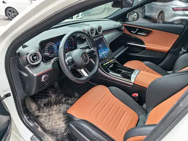 Mercedes-Benz C-Class 2023
