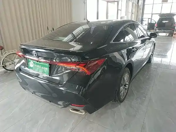 Toyota Avalon 2019