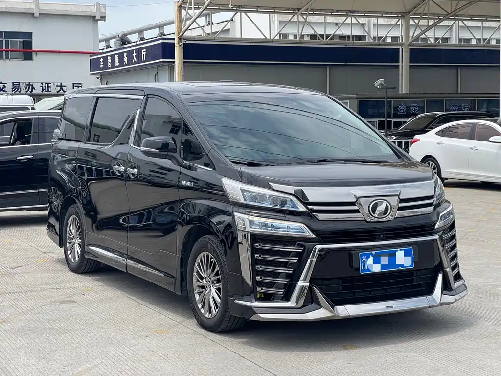 Toyota Vellfire 2020