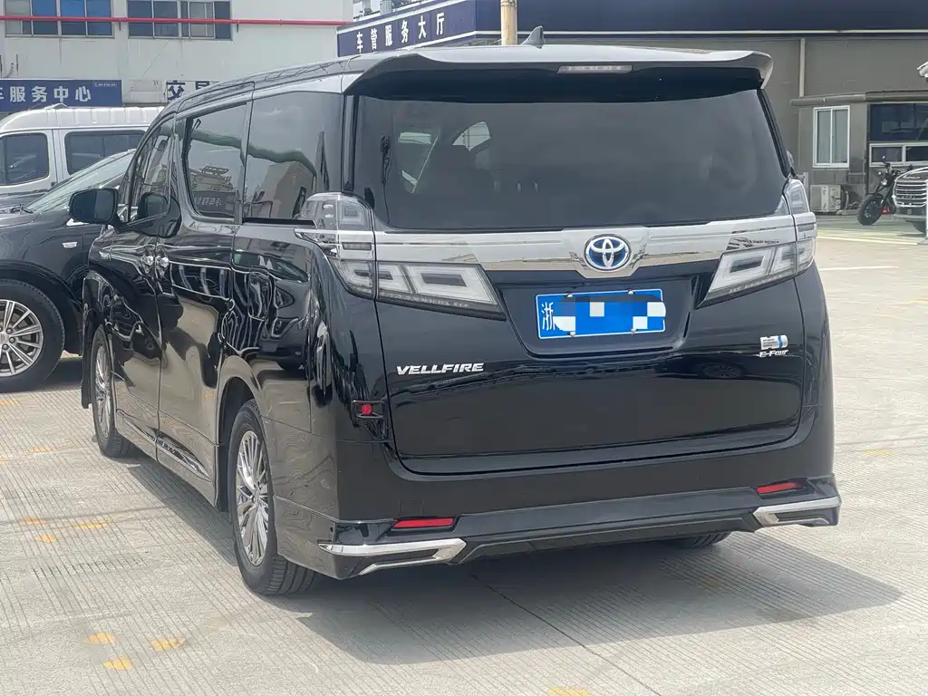 Toyota Vellfire 2020