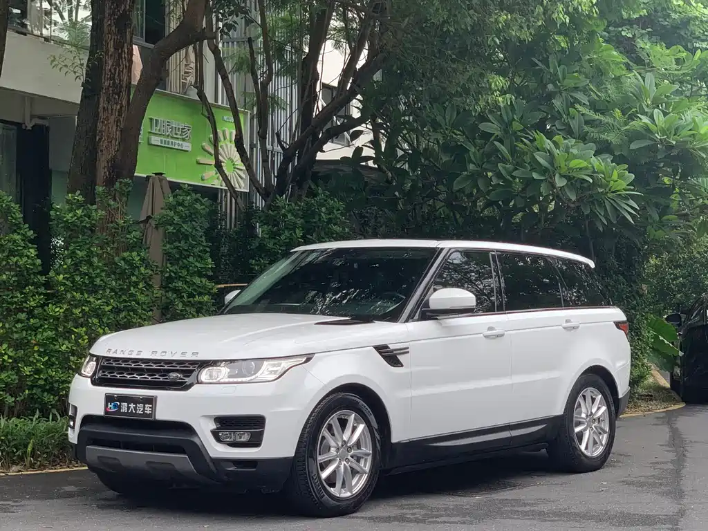 Land Rover Range Rover Sport 2016 — фото 1