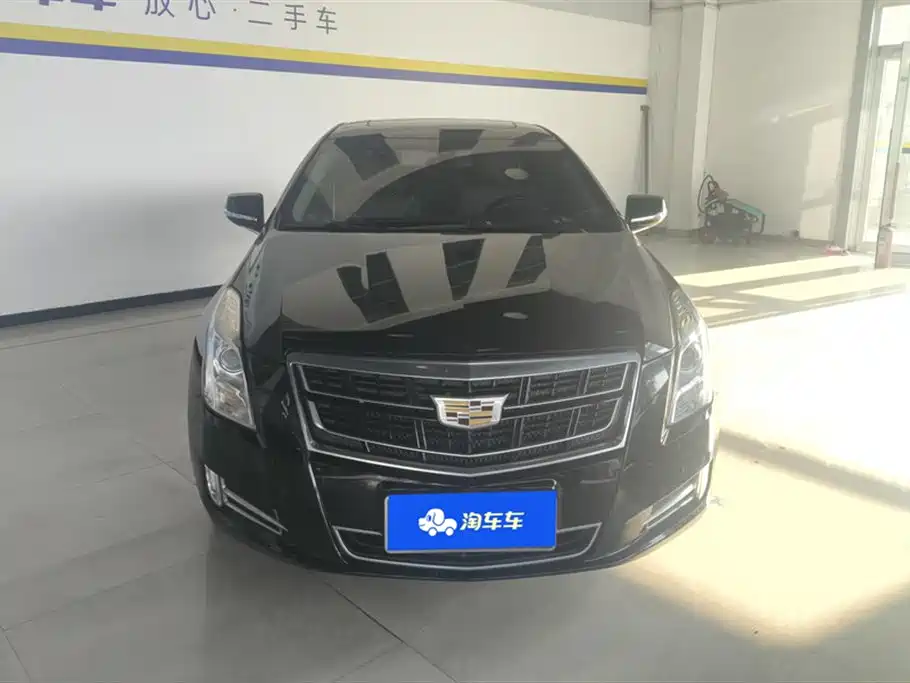 Cadillac XTS 2017 — фото 2