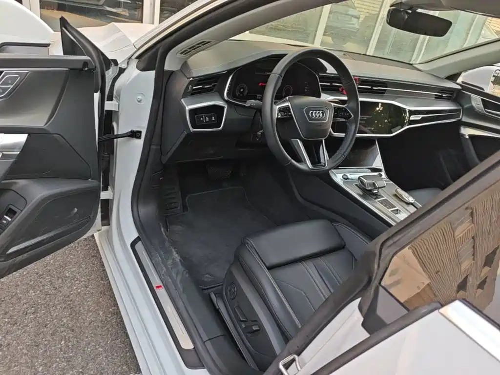 Audi A7 2024 — фото 16