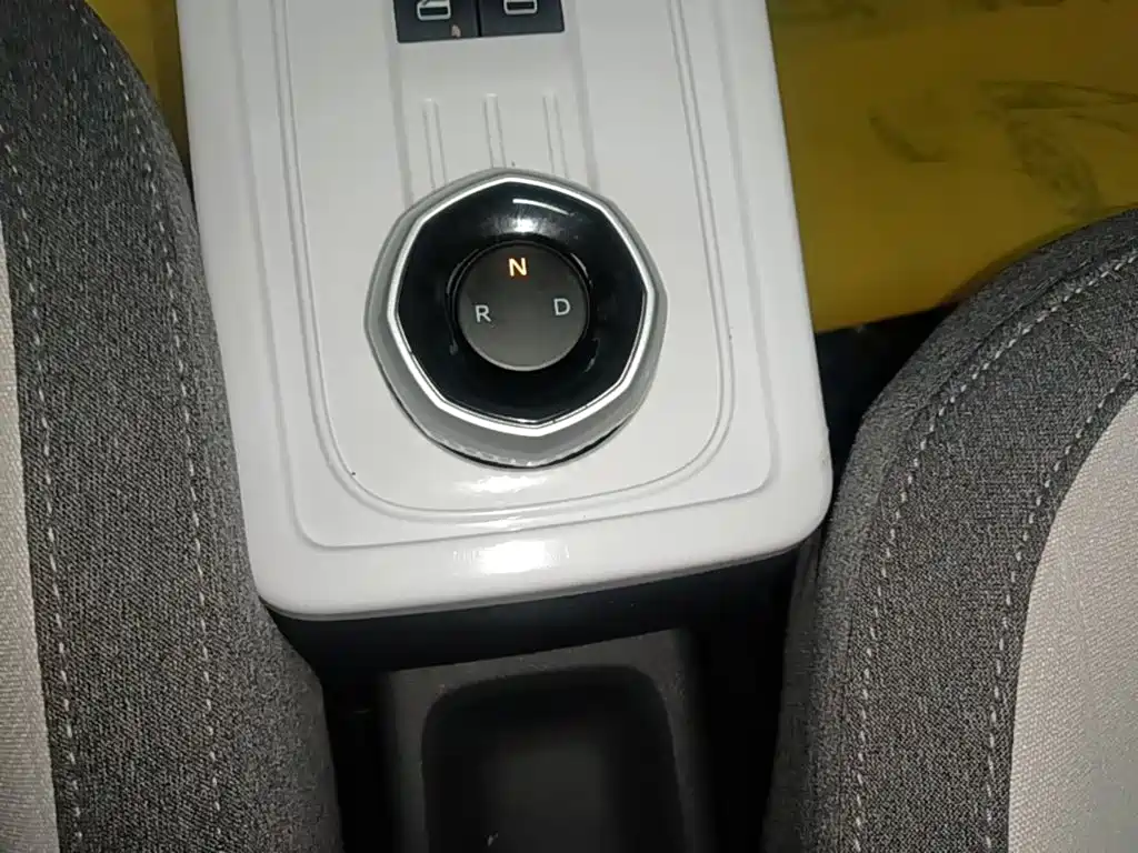 Geely Galaxy Panda 2025 — фото 14