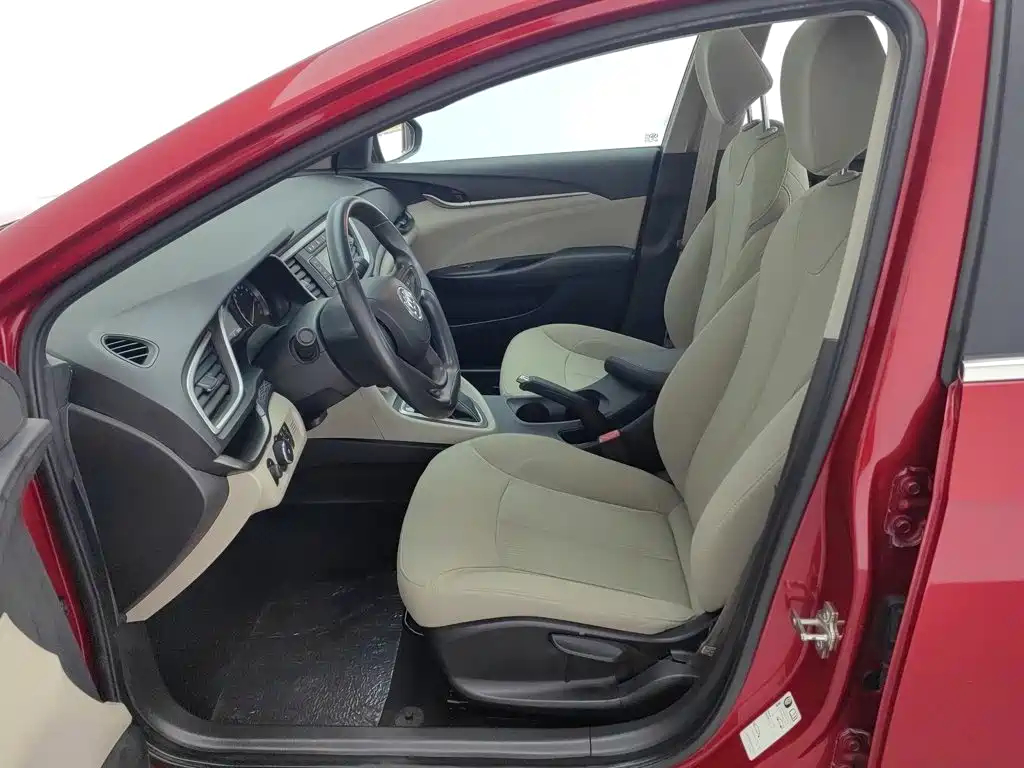 Buick Excelle GT 2015 — фото 10
